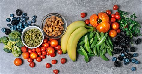 Cutting 300 calories a day can help you lose weight.